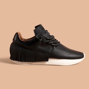Esse ut Esse black leather fringe sneakers